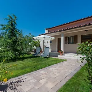 Mattiuzi Ferienhaus Nedeščina